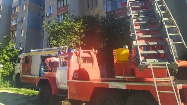 В Симферополе загорелась квартира в многоэтажке