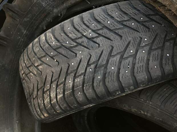 В Петербурге мошенники вернулись к схеме «зимней распродажи автозапчастей»