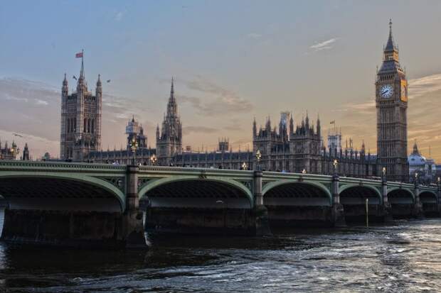 Кандидат в премьеры Британии Сунак заявил о возможности рассмотрения Лондоном выхода из ЕСПЧ
