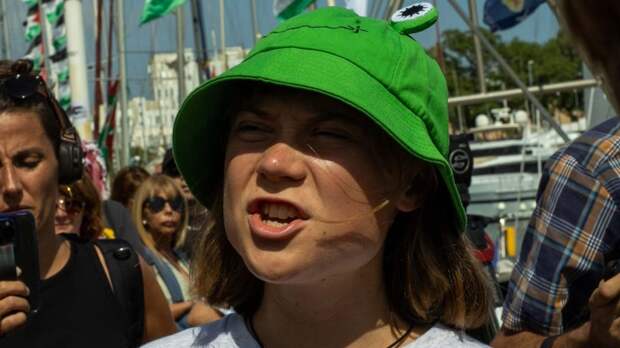 МИД Израиля опроверг утверждения о жестоком обращении с Гретой Тунберг и другими участниками "Флотилии стойкости"