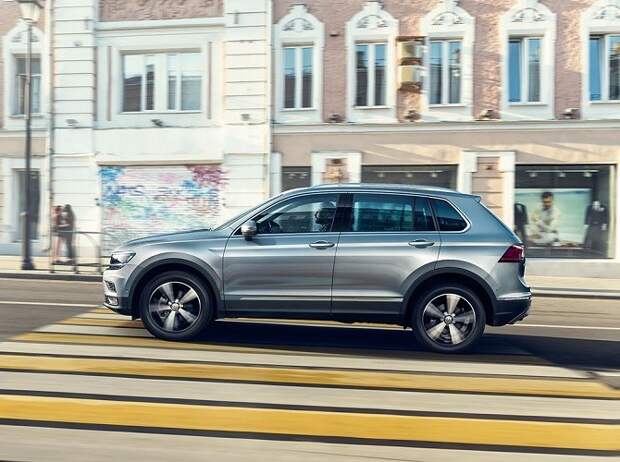 Volkswagen снижает цену на кроссовер Tiguan