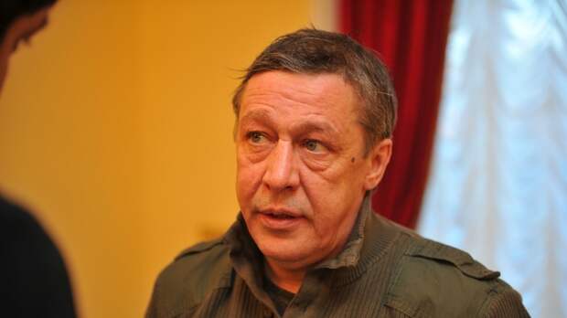 «Как постарел»: зрители обсуждают первое появление Ефремова на публике после колонии