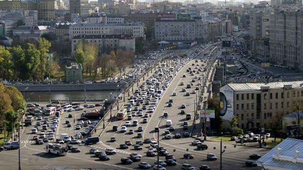 Москва с верхней точки. Вид на Большой Каменный мост с Дома Пашкова - РИА Новости, 1920, 05.10.2020