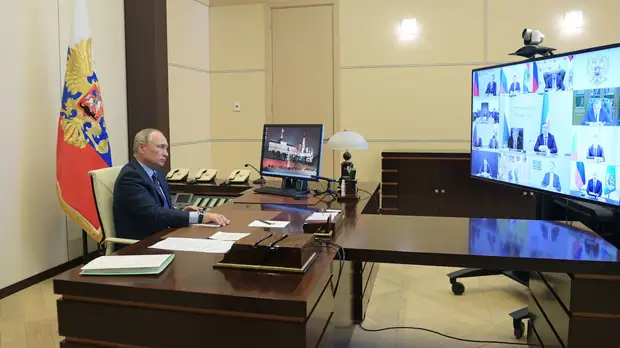 «Крайне важно при соблюдении норм обеспечить стабильную работу»: Путин о загрузке автопрома в условиях пандемии