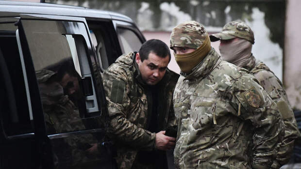 Почему задержанные украинские моряки отказались давать показания