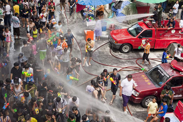 Водный фестиваль чистоты Сонгкран – Чиангмай, Тайвань 