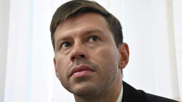 Прокурор выступил против прекращения дела в отношении Смолова из-за публичности