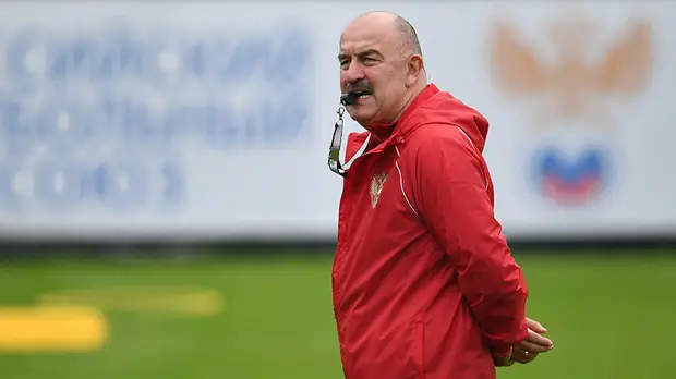 Черчесов прокомментировал сомнительные тесты Гилерме и Джикии на коронавирус