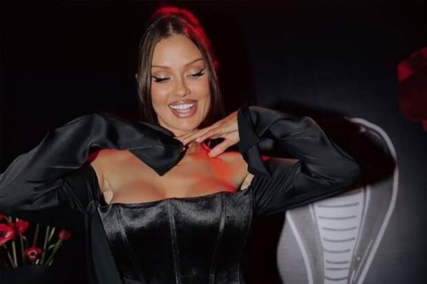 «Лучше бы этого не делать»: Боня пригрозила Товстику проблемами из-за иска о пирамиде