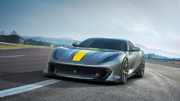 812 Competizione способен разогнаться до 340 км в час/ Фото: ferrari-avilon.ru