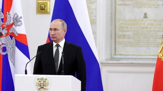 Сдадут страну: Путин призвал терзать и трясти чиновников-словоблудов