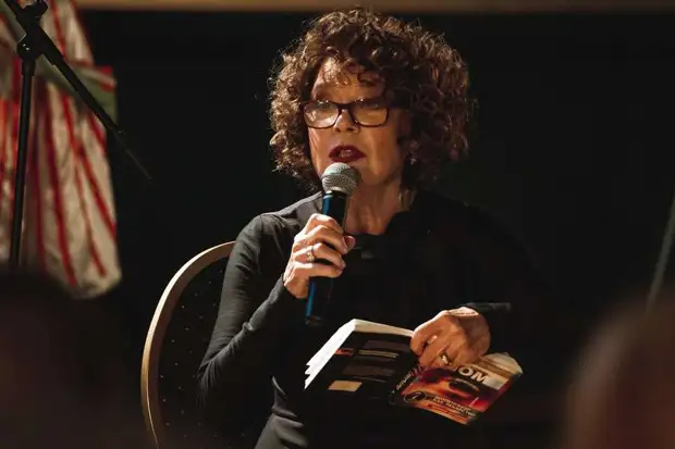 Лариса Голубкина. Жизнь такая короткая, чтобы потом не жалеть…