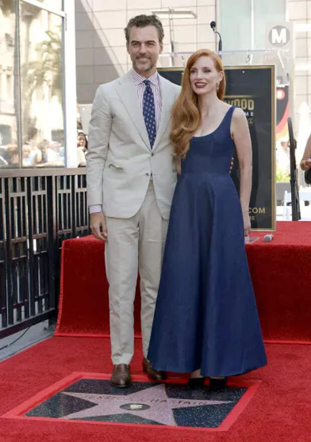 Джессика Честейн с мужем