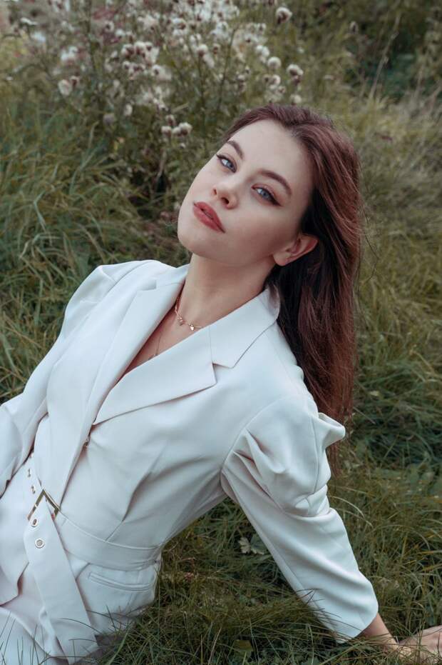 Полина Лэнс