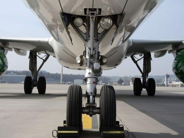 После нескольких лет игнорирования предупреждений, произошло воздушное смертельное столкновение в аэропорту