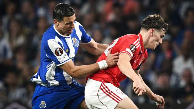 Беднарек — о курьезном автоголе Фернандеша: «После этого уверенность «Порту» пропала. Очень обидный мяч»