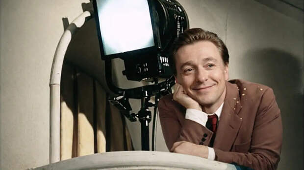 «Это руины»: Безруков ужаснулся состоянию здания МХАТ имени Горького