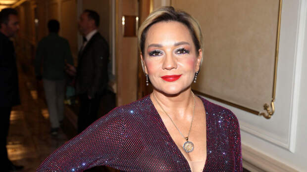 «Это выгодно меня отличает»: Татьяна Буланова назвала секрет стройности после 50