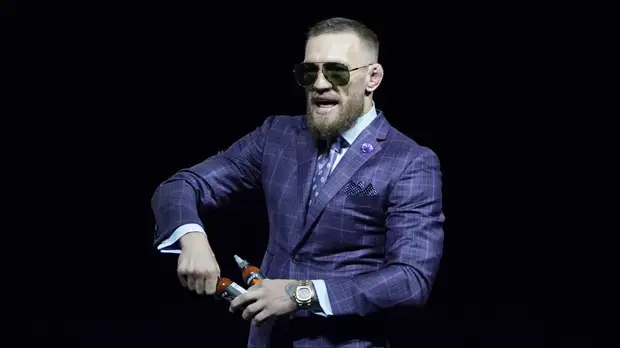 Макгрегор высказался о победе Махачева над Хукером на UFC 267