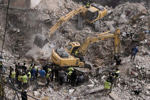 Макрон сообщил о гибели французского миротворца при атаке в Ливане