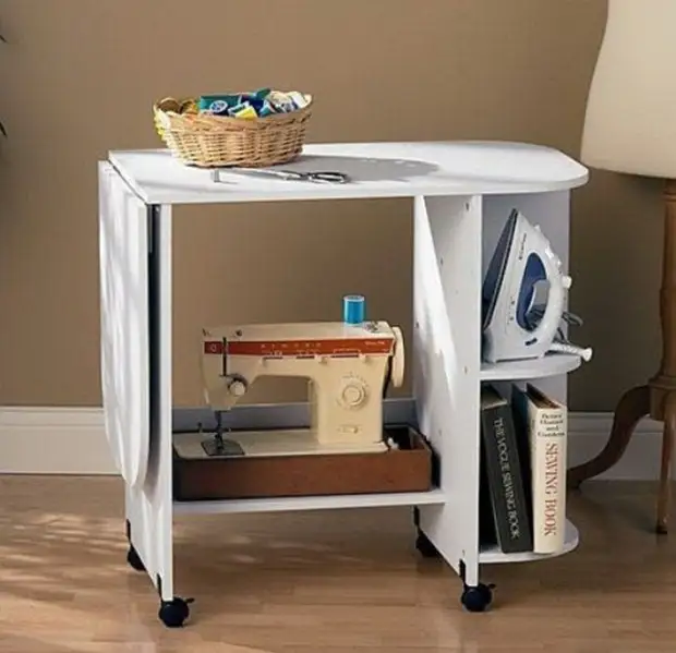 Швейный стол своими руками: подборка идей