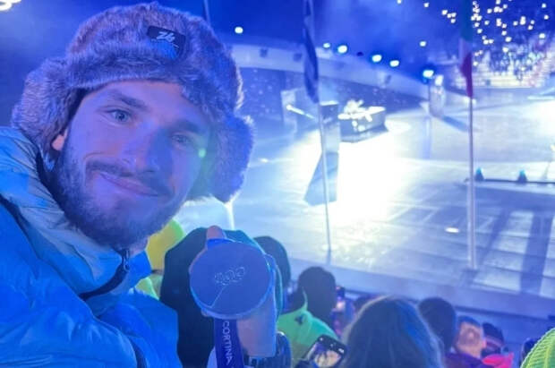 Филиппов пошутил, что готов сдать свою олимпийскую медаль на цветмет