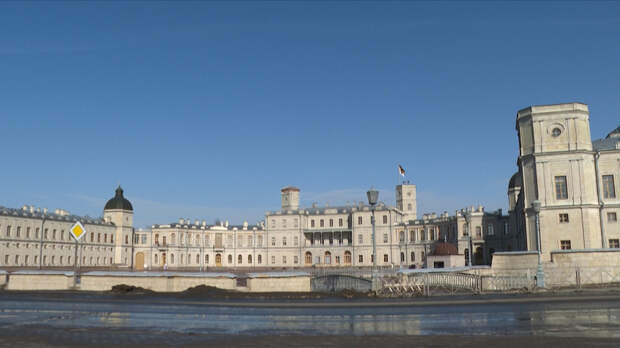 Императорский фарфор Александра III вернулся в Гатчинский дворец