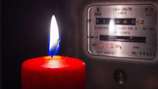 Около 43 тысяч человек остаются без света в Краснодарском крае из-за непогоды