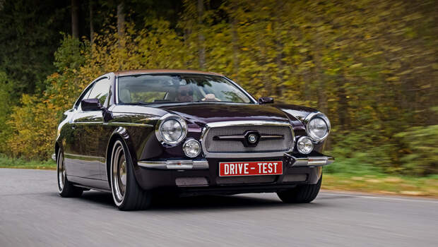 Bilenkinclassiccars vintage. При создании машины даже использовалась полноразмерная пластилиновая модель. Пробы и ошибки привели к ней дизайнера Биленкина, пытавшегося работать только в цифровой среде и с масштабными макетами. Это собирательный образ без конкретных цитат из прошлого.