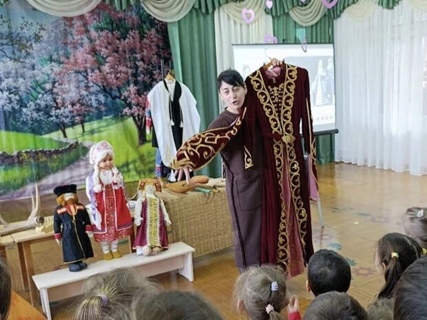 Национальный музей Адыгеи: Воспитание единства с детства