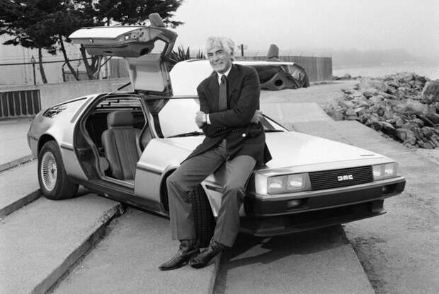 Delorean DMC-12