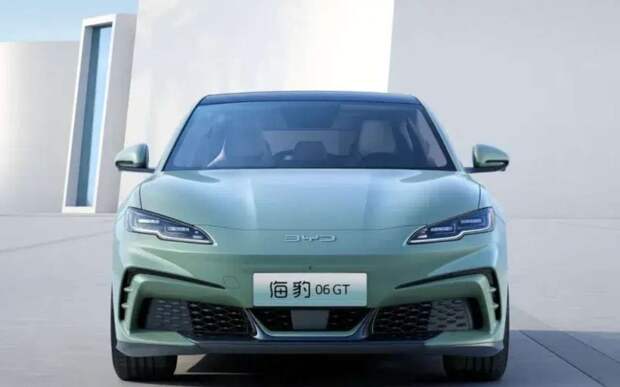 Популярный бренд представил практичный и экономичный универсал дешевле Весты