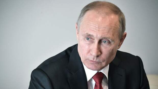 Не будите русского медведя: Путин о готовности защищать Крым всеми доступными средствами