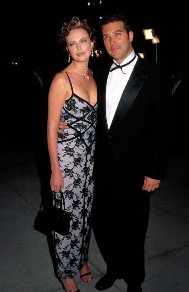 Шарлиз Терон и Крейг Бирко. Шарлиз Терон и Крейг Бирко.