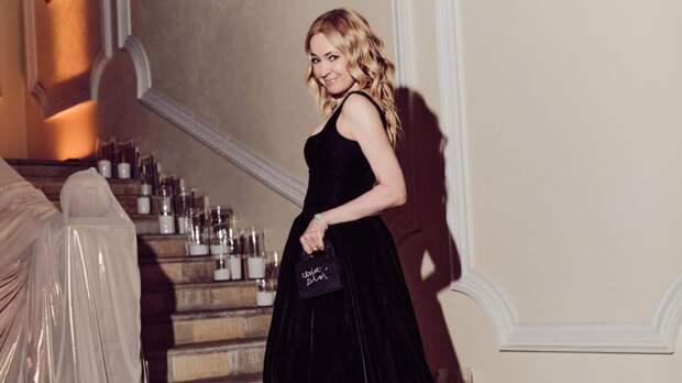 Яна Рудковская показала фигуру на отпускных фото