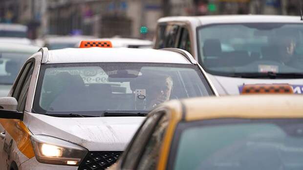 В Москве в майские праздники пройдет рейд по проверке таксистов
