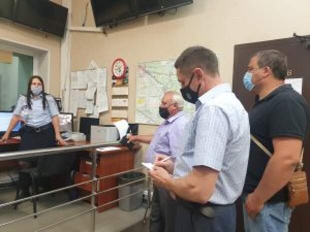 Сотрудники Общественного совета на станции Москва-Рязанская проверили деятельность полицейских служб. Фото предоставлено ЛУ МВД на станции Москва-Рязанская