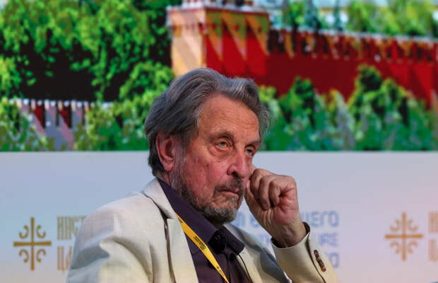 Стали известны впечатлившие отца Маска вещи в России