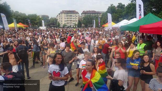Киев прокомментировал подготовку законопроекта о правах ЛГБТ-сообщества