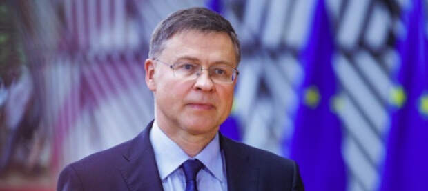 Еврокомиссия лоббирует полный запрет морских перевозок нефти из России