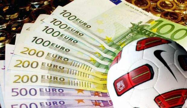 Дзюба перед Турцией отклонил вариант из Саудовской Аравии: там зарплата была как в «Зените»