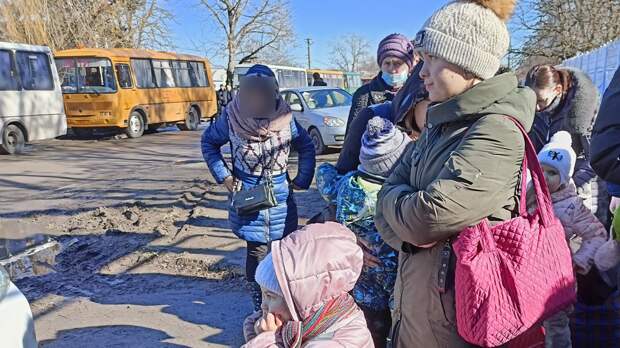 Тульские волонтеры организовали интерактивные занятия для детей беженцев из Донбасса