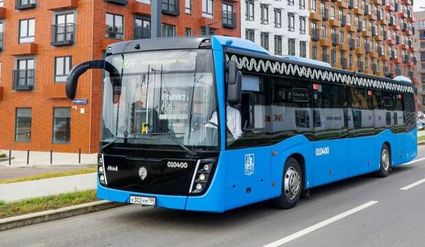 Поездки на автобусах и электробусах станут еще удобнее в шести округах столицы