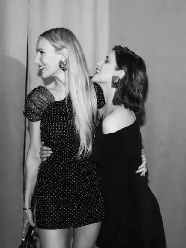 Аня Чиповская и Маруся Фомина