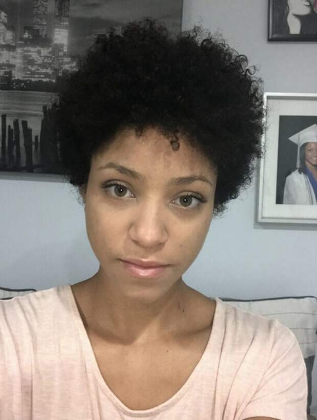 Расправьте кудри! Фото девушек, отказавшихся от выпрямления вьющихся волос