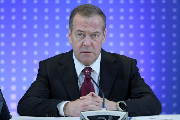 ISW: заявления Медведева об Украине говорят о неизменности требований России