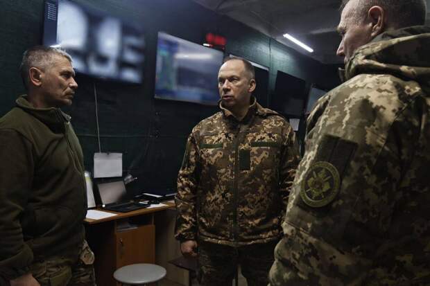 Сразу отвечаю на вопрос: нет, интервью Верховного Такеру Карлсону ещё не смотрел, но наслаждаюсь реакцией добрых американских людей, пребывающий ... в невиданной ажиотации. Будет анализ? Обязательно.-9