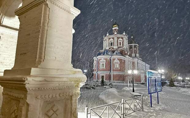 Пик интенсивности снегопада придется на завтра