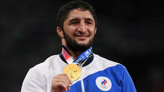 Депутат Госдумы подарил миллион долларов олимпийскому чемпиону 