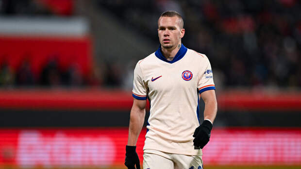 Мудрик тренируется с клубом седьмого английского дивизиона